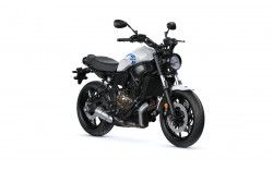 YAMAHA Moto custom XSR700 2022