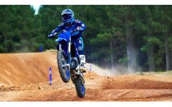 YAMAHA Moto cross YZ250 2022