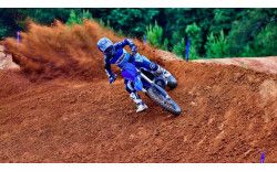 YAMAHA Moto cross YZ250 2022