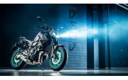 YAMAHA Moto roadster MT-07 2023