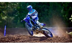 YAMAHA Moto cross YZ250 2023