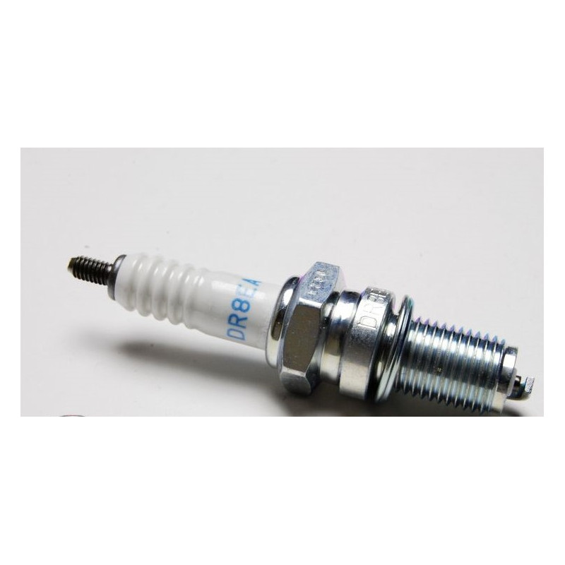 YAMAHA Bougie 9470100X0900 YAMAHA Bougie 9470100X0900