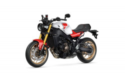 YAMAHA Moto Custom XSR900 2024