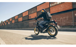 YAMAHA Moto custom XSR125 Legacy 2024