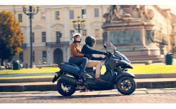 YAMAHA Scooter Tricity 300 2024