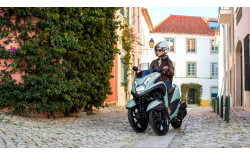 YAMAHA Scooter Tricity 125 2024