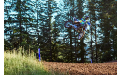 YAMAHA Moto cross YZ250 2025 Monster Energy Racing Edition