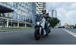YAMAHA NMAX 125 Tech MAX 2025