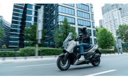 YAMAHA Scooter XMAX 125 Tech MAX+ 2025