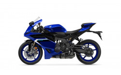 YAMAHA Moto sportive R9 2025