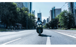 YAMAHA Scooter TMAX 2025