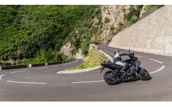 YAMAHA Moto routière Tracer 9 2025