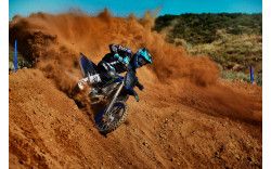 YAMAHA Moto cross YZ450F 2021 Monster Energy Racing Edition