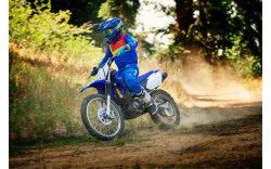 YAMAHA Moto cross enfant TT-R125 2021