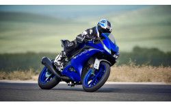 YAMAHA Moto sportive R125 2021