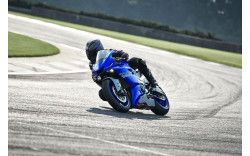 YAMAHA Moto sportive R6 RACE 2021