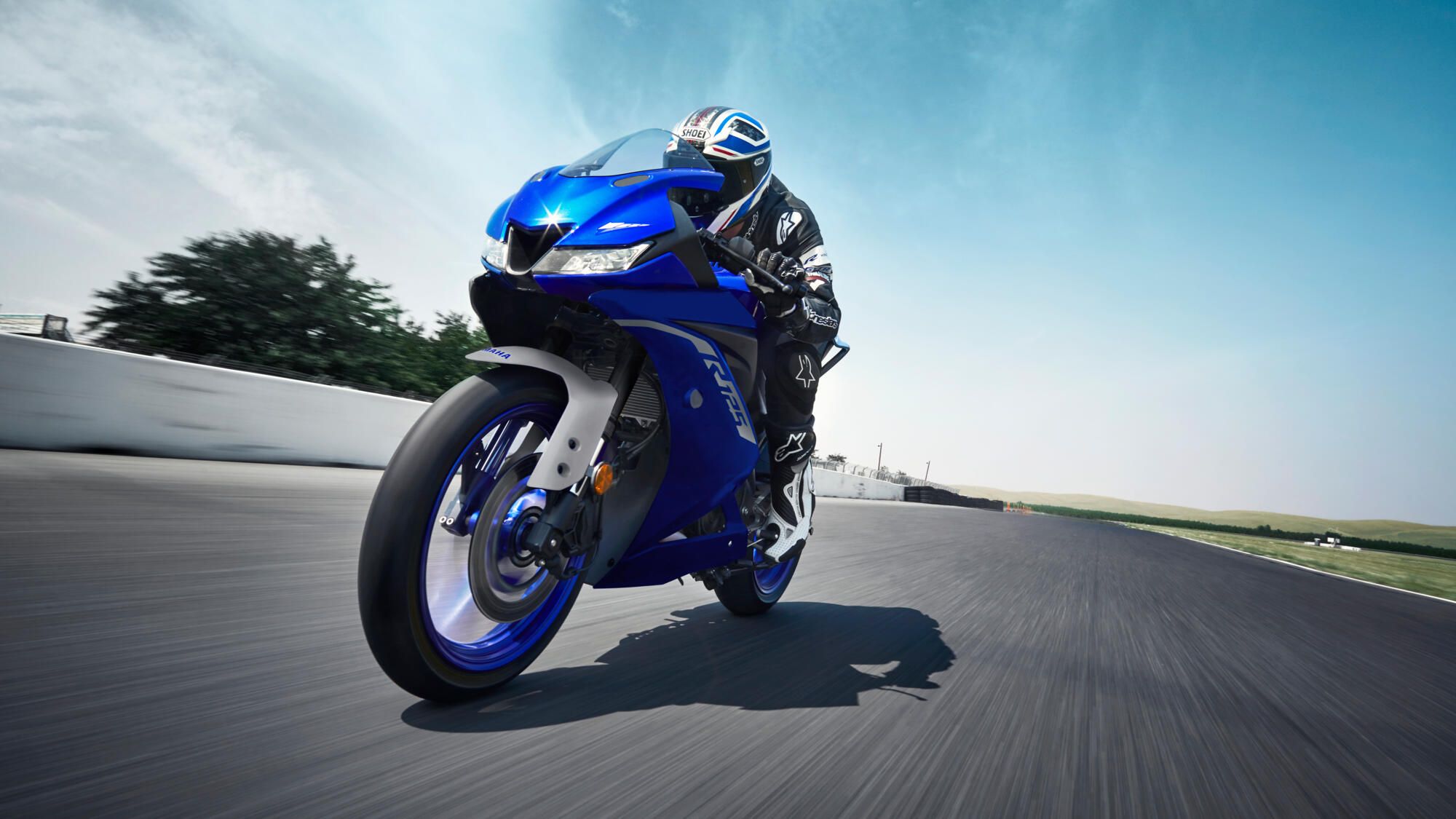 Yamaha 2021 YZF R125 position de conduite