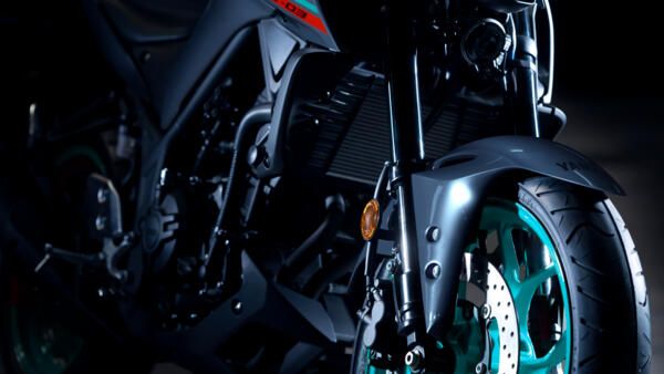 Yamaha MT-03 2022 fourche