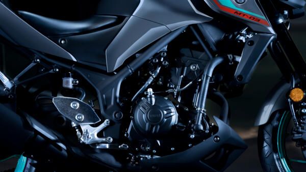 Yamaha MT-03 2022 moteur