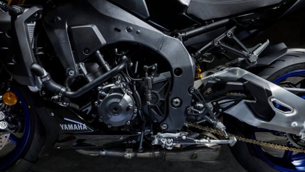 Yamaha MT-10SP 2022 shifter