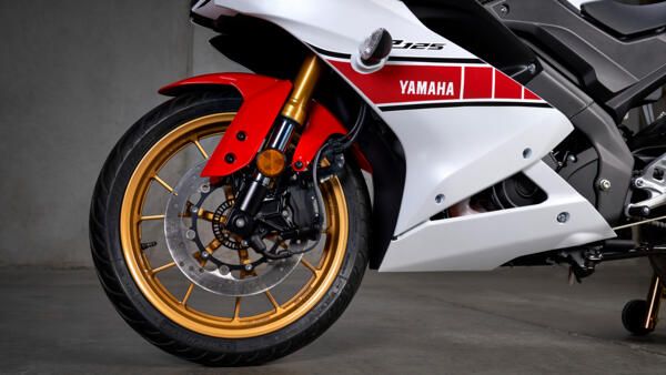 Yamaha R125 world GP cadre