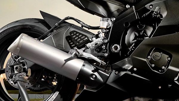 2022 Yamaha-R6 RACE moteur