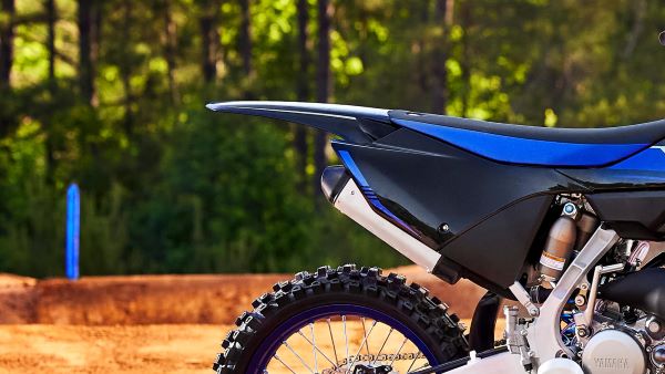 Boucle arrière en aluminium de la moto cross Yamaha YZ125 Monster Energy 2023 Moto cross Yamaha YZ125 Monster Energy 2023 Boucle arriere aluminium