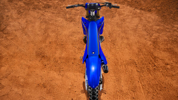 Ergonomie pensée pour la compétition de la Yamaha YZ250 2023 Yamaha YZ250 2023 ergonomie