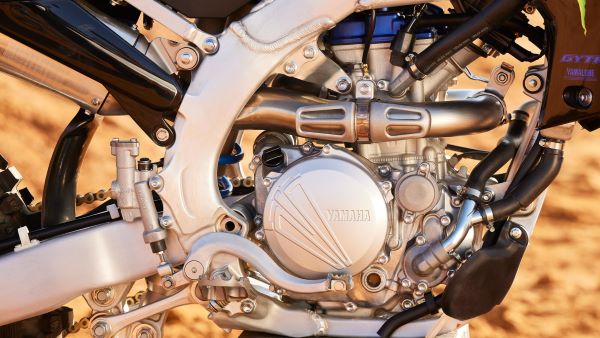 Moto cross Yamaha YZ250F Monster Energy 2023 Moteur pour championnat