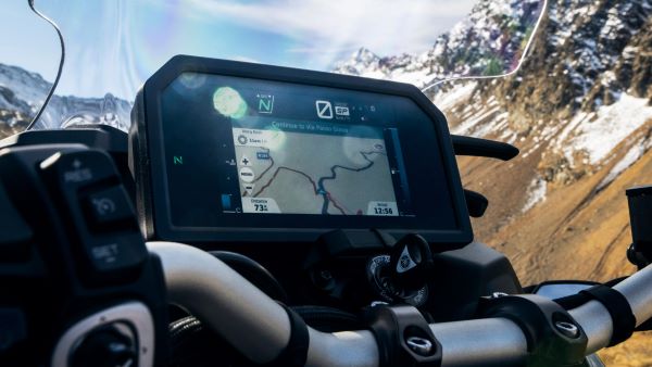 Yamaha NIKEN GT 2023 Connectivite et navigation