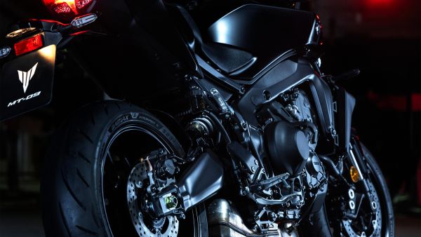 L'agilité et la polyvalence de la Yamaha MT-09 Y-AMT 2024 Yamaha MT-09 Y-AMT 2024 Control Ride