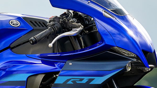 yamaha R1 2024 système de contrôle du freinage (BC)