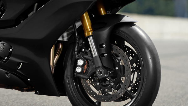2024 Yamaha-R6 RACE fourche