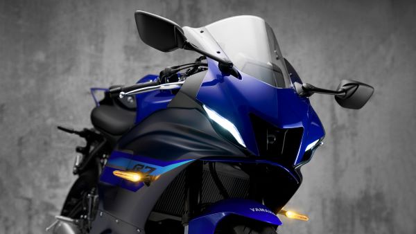 Design caractéristique de la Yamaha R7 2024 Yamaha 2024 R7 design