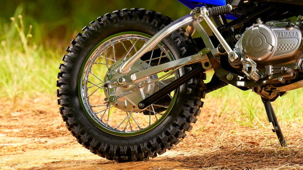 Yamaha 110 TTR 2024 Freins à tambour et pneus tout-terrain