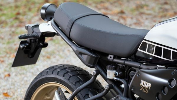 Cadre élancé et léger de la Yamaha Custom XSR 700 Legacy 2024 Yamaha Custom XSR 700 Legacy 2024 Cadre elance et leger