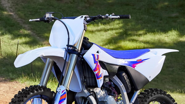 Moto cross Yamaha YZ125 2024 50e Anniversaire finition exclusive