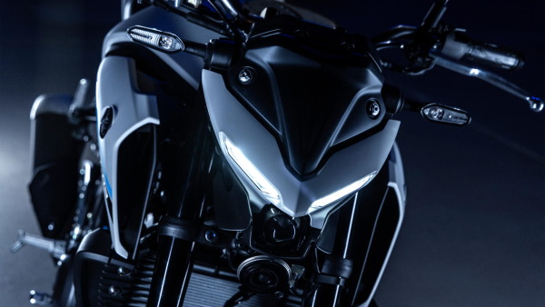 Yamaha MT-03 2025 double optique