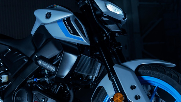 Yamaha MT-125 2025 Fourche inverse