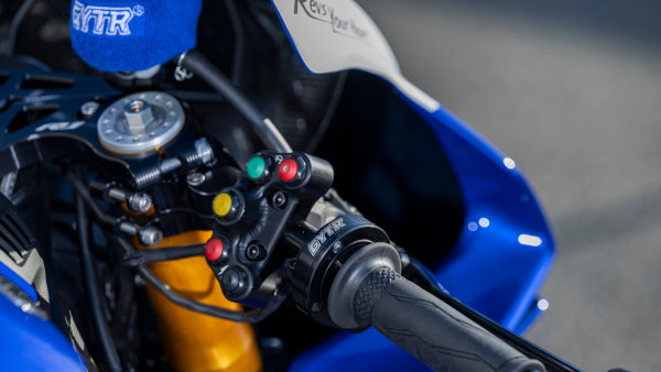 Poignée de gaz APSG Ride-By-Wire de la Yamaha R1GYTR 2025 Yamaha R1GYTR 2025 Poignée de gaz APSG Ride-By-Wire