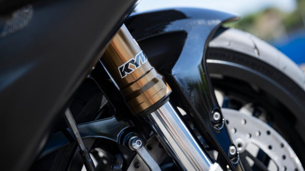 Fourche KYB de la yamaha R1 RACE 2025 Yamaha R1 RACE 2025 fourche KYB