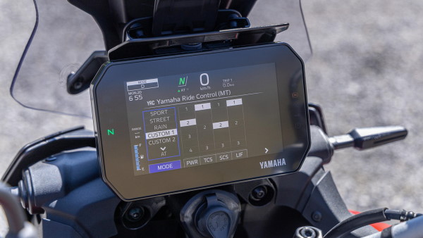 Modes de pilotage personnalisables de la Yamaha TRACER 9 2025 Yamaha Tracer 9 2025 modes de pilotages personnalisables