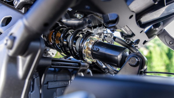 Suspension aux spécifications élevées de la Yamaha TRACER 9 2025 Yamaha Tracer 9 2025 suspensions