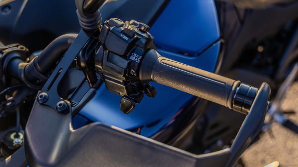 Yamaha TRACER 9 GT + 2025 transmission Y-AMT