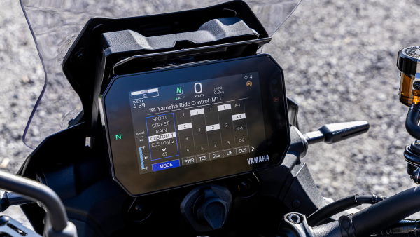 Modes de pilotages personnalisables de la Yamaha TRACER 9 GT 2025 Yamaha TRACER 9 GT 2025 modes de pilotage personnalisables