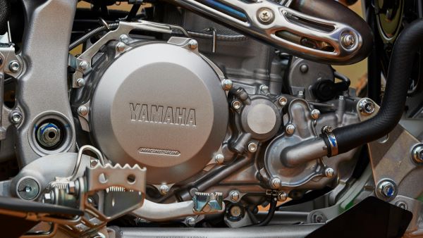 Quad Yamaha 2023 YFZ 450R SE embrayage antidribble