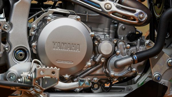 Quad Yamaha 2023 YFZ 450R SE embrayage antidribble