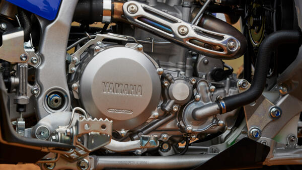 Quad Yamaha 2025 YFZ 450 embrayage assiste