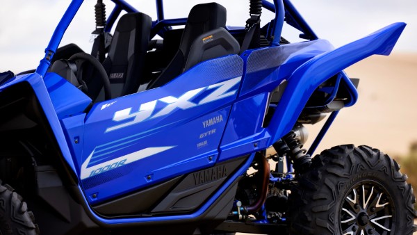 Quad Yamaha YXZ 1000R 2025 design soigné de la carrosserieet de l’arceau