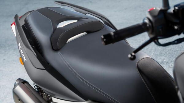 Yamaha XMAX 300 2021 selle